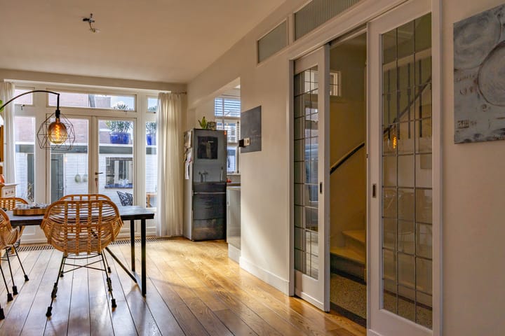 Foto 9 van van Dijcklaan 1