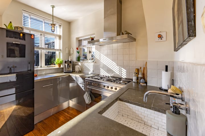 Foto 10 van van Dijcklaan 1