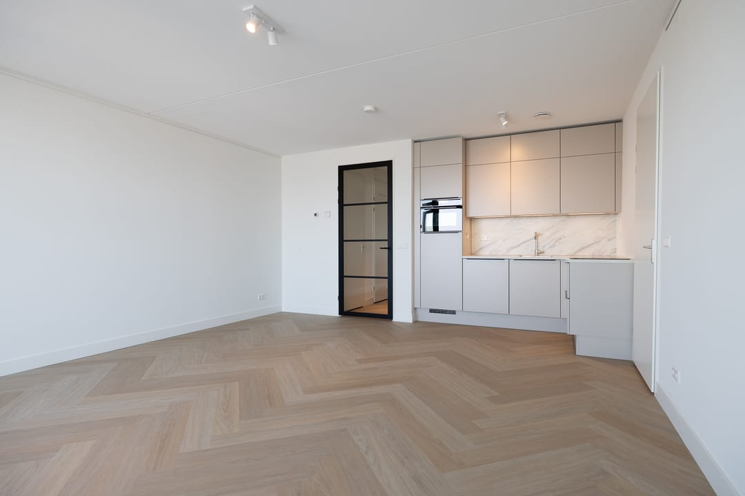 Photo 2 of Bergweg 118-A