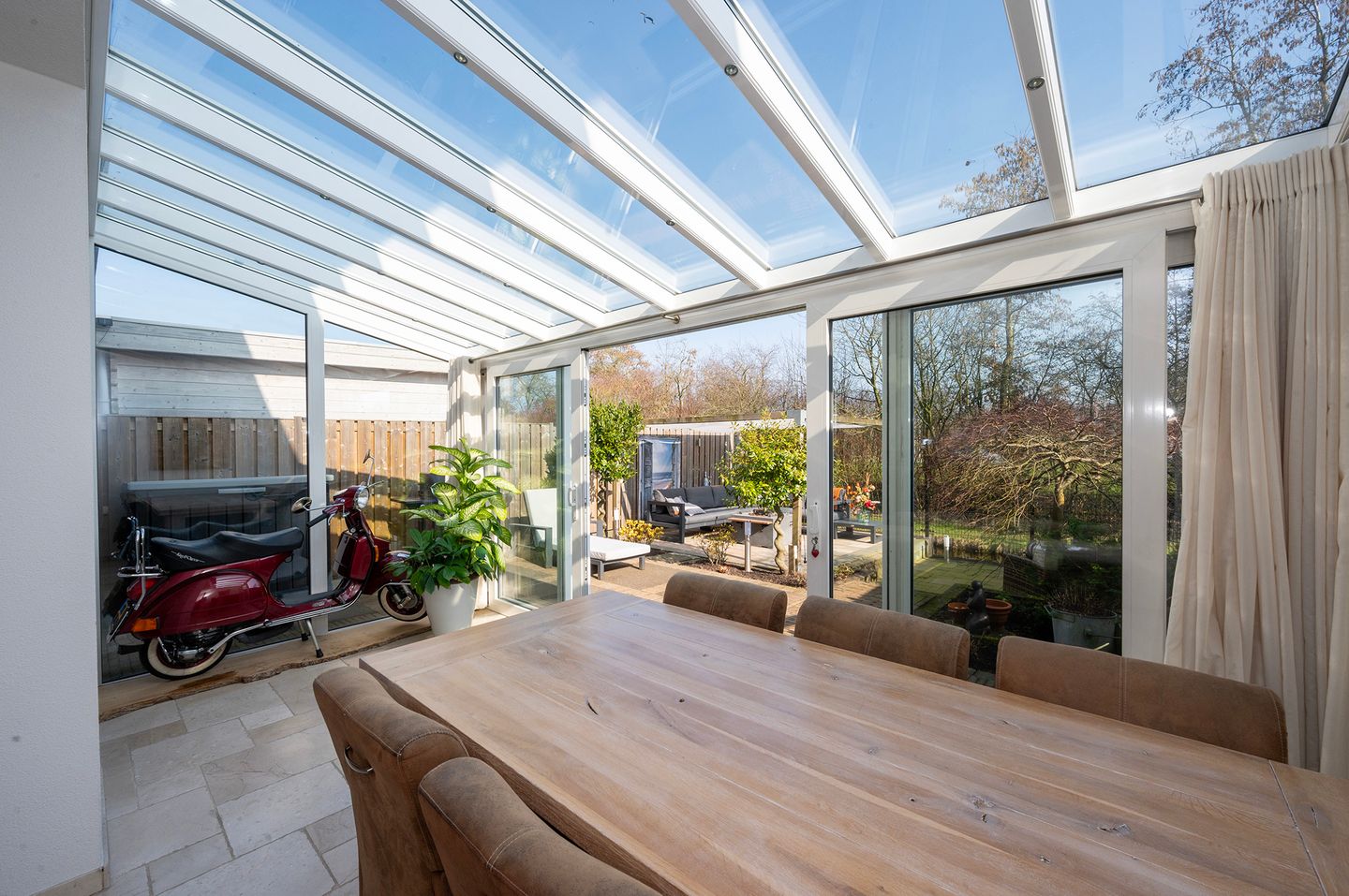 Foto 10 van van Beethovenlaan 18