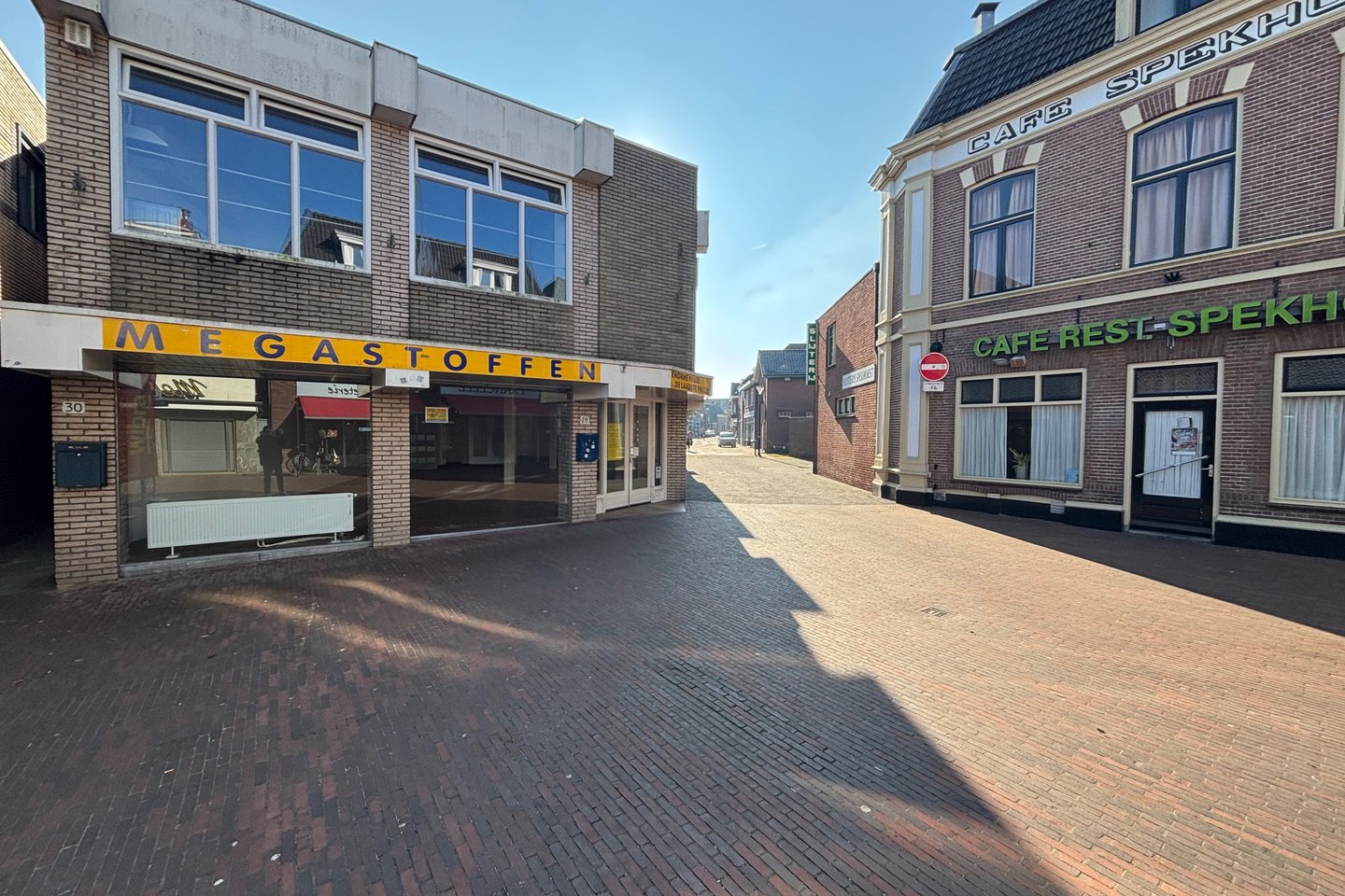 View photo 3 of Grotestraat 28-30