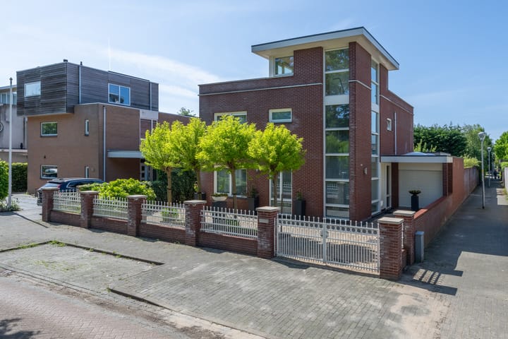 Frederiksveld 12