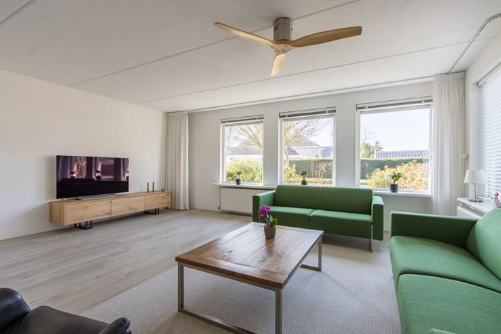 Foto 7 van Dotterbloem 57