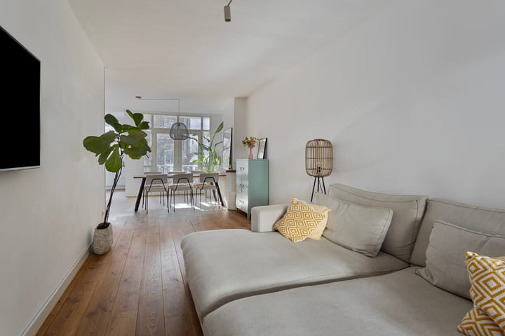 Foto 12 van Tolstraat 122-1