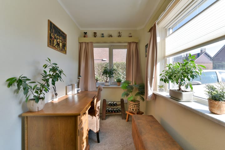 Foto 14 van Koningin Julianalaan 3