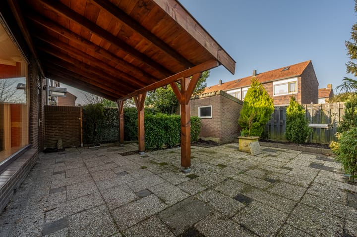 Foto 15 van Tulpstraat 2