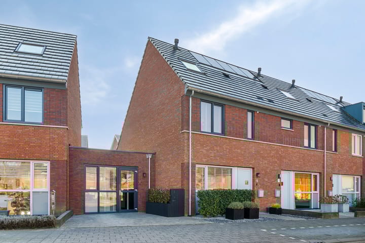 Photo 1 of Maaslandsingel 15