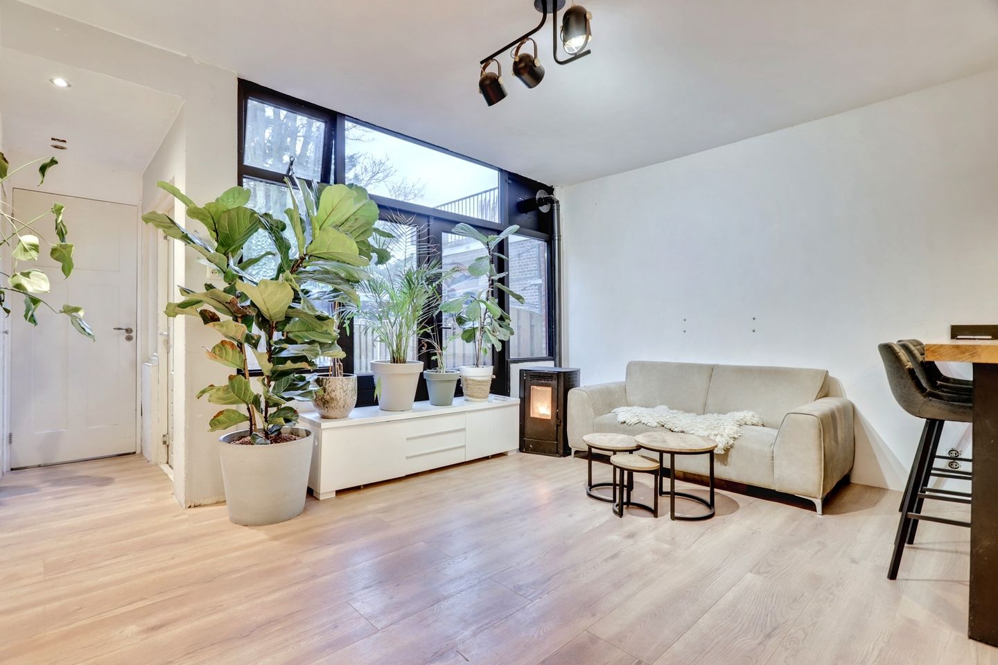 Photo 5 of Albert Cuijpstraat 6-A