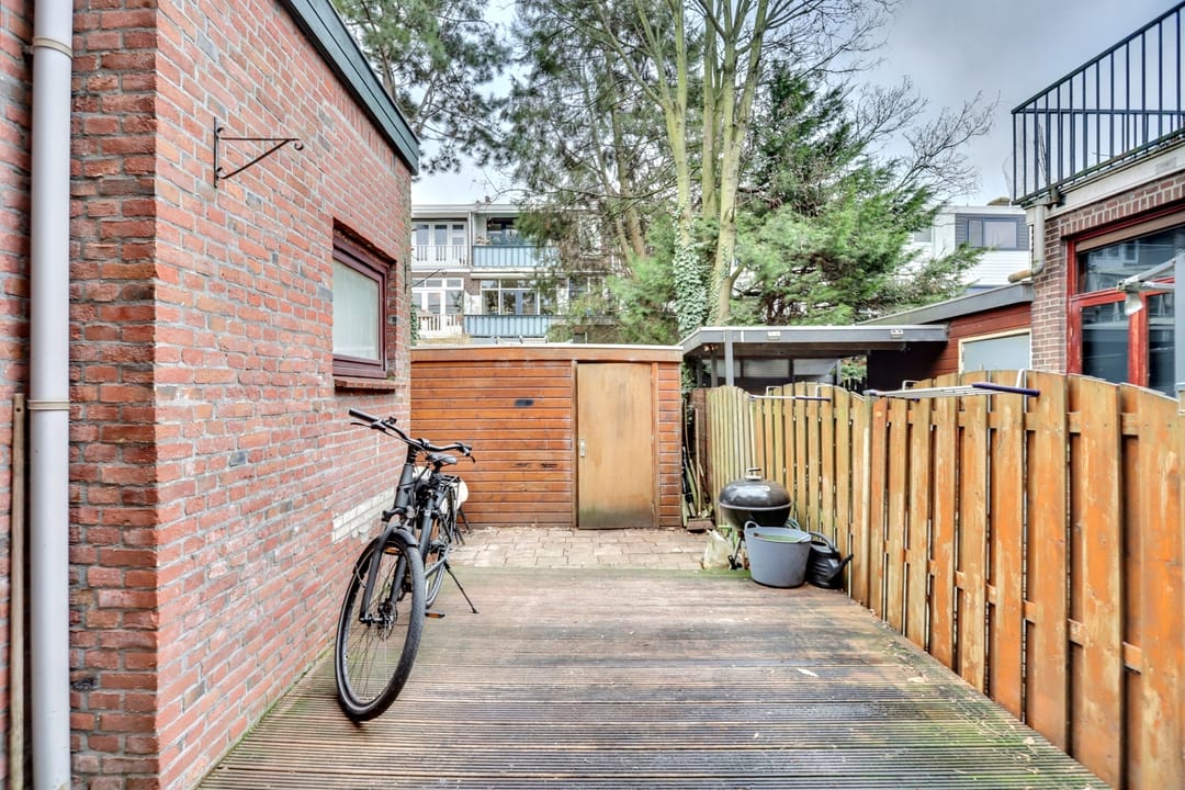 Photo 16 of Albert Cuijpstraat 6-A