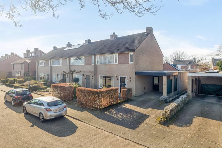 Foto 1 van Boterbloemstraat 12