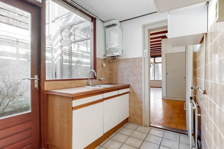 Foto 3 van De Genestetstraat 17