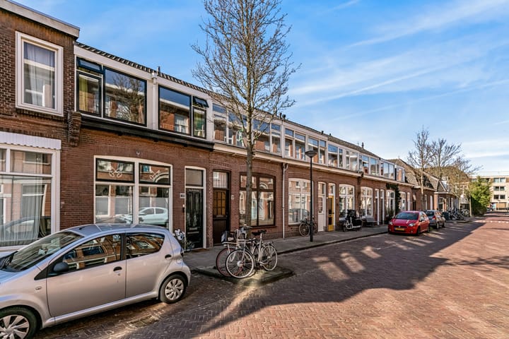 Foto 7 van De Genestetstraat 17