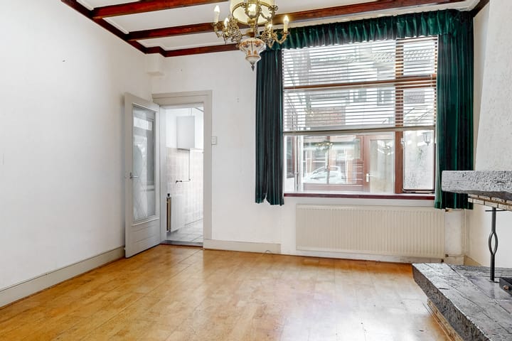 Foto 11 van De Genestetstraat 17