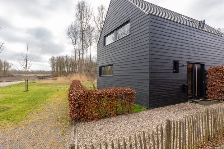 Photo 13 of Marie Curiestraat 38