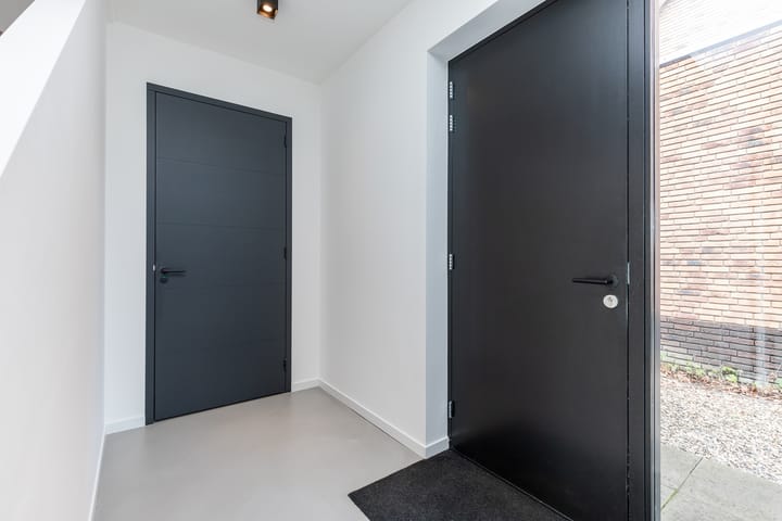 Photo 17 of Marie Curiestraat 38