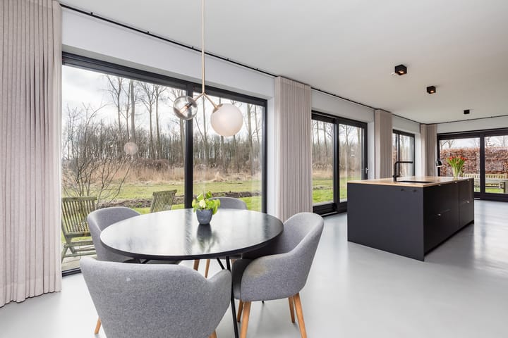 Photo 22 of Marie Curiestraat 38