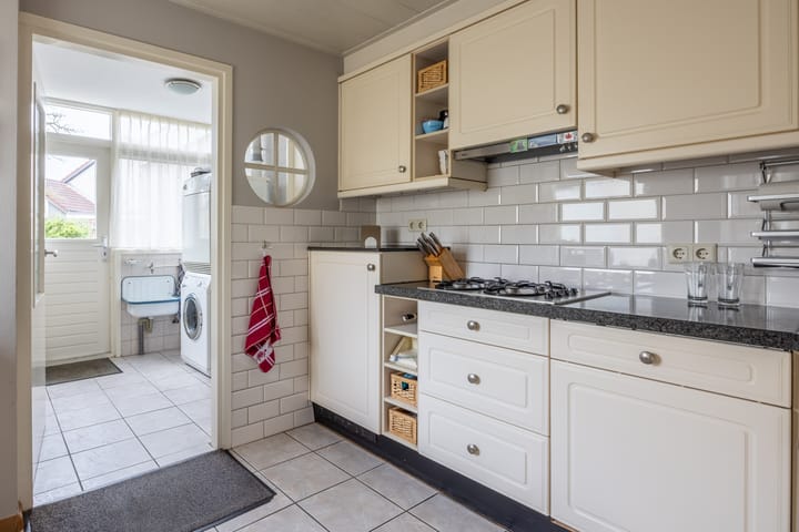 Foto 17 van Nijenkerckestraat 38