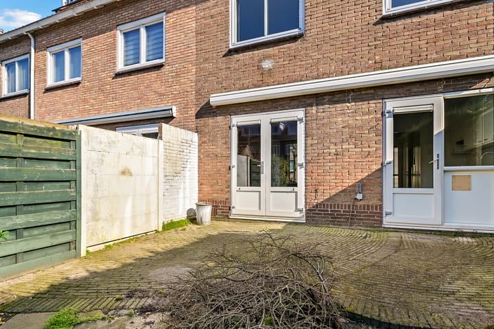 Foto 10 van De Genestetstraat 3