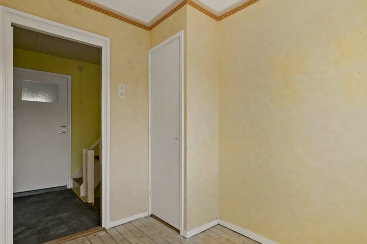 Foto 26 van De Genestetstraat 3