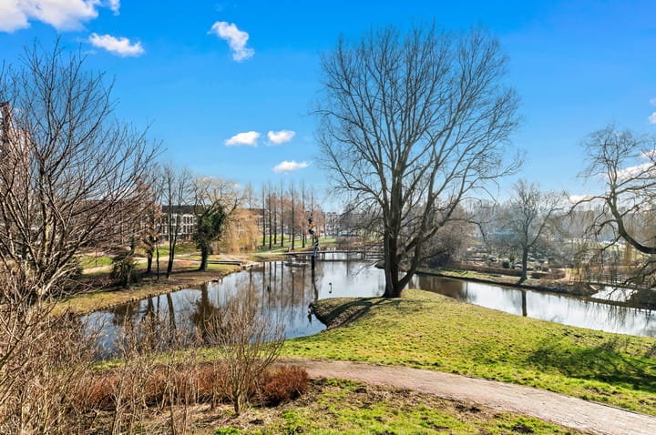 Foto 32 van De Genestetstraat 3