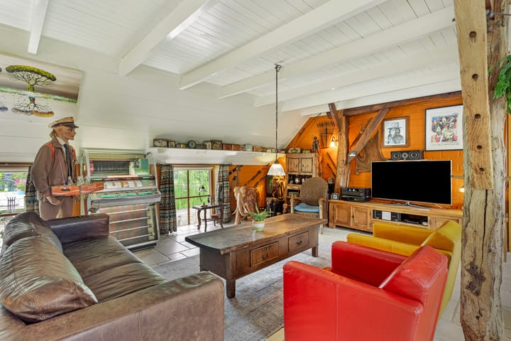 Photo 15 of Westeinde 110