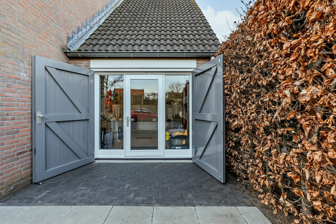 Foto 7 van Den Haas 79