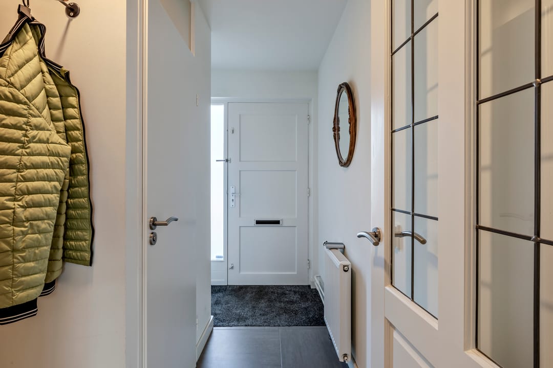 Foto 8 van Den Haas 79