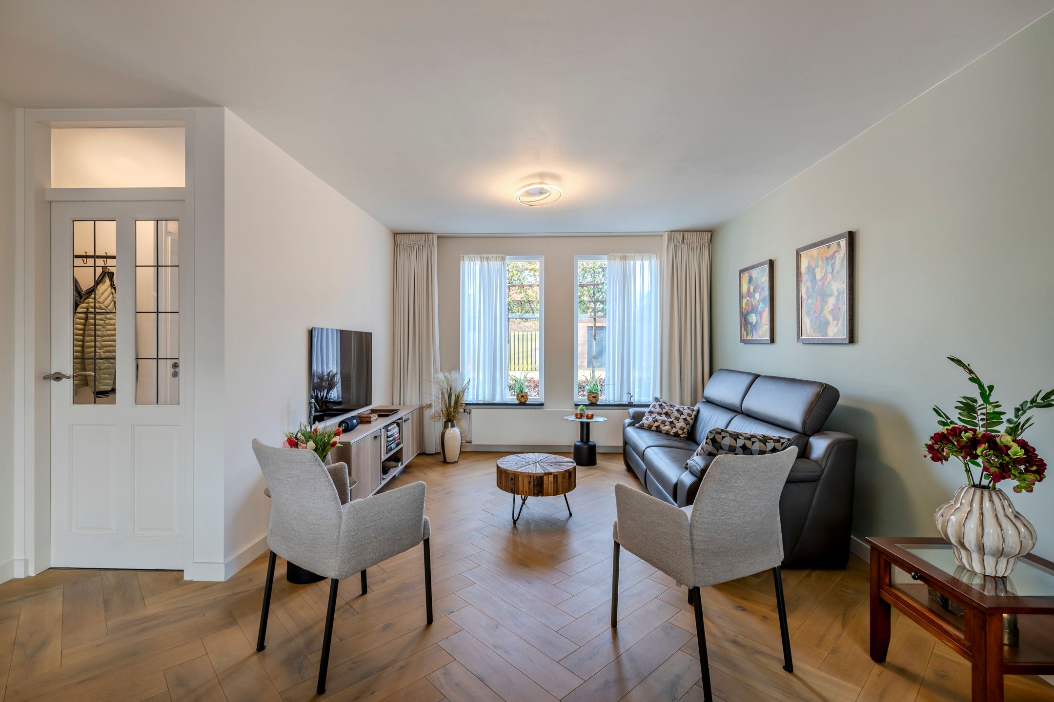 Foto 12 van Den Haas 79