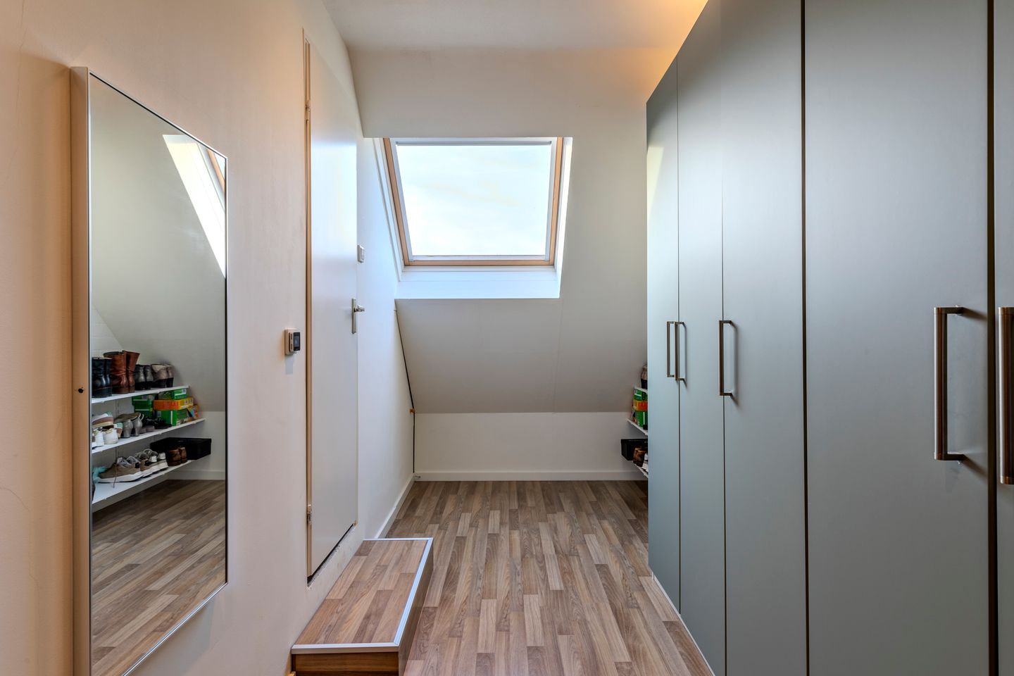 Foto 29 van Den Haas 79