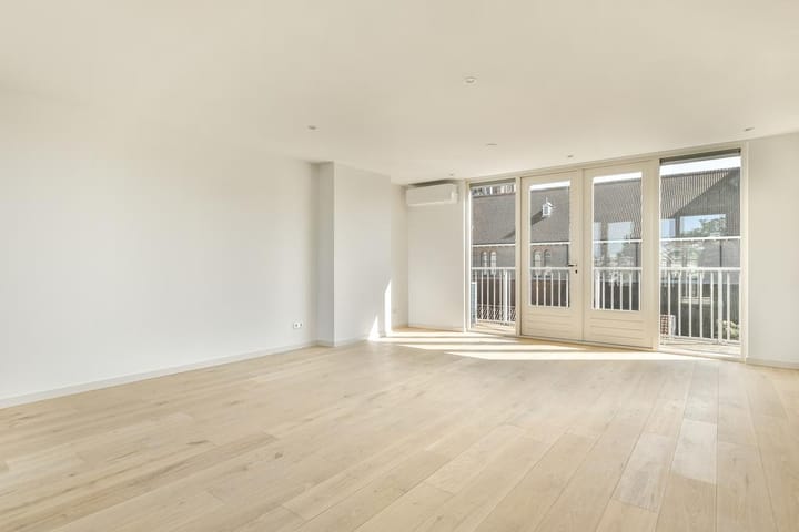 Foto 4 van Van Breestraat 83-3