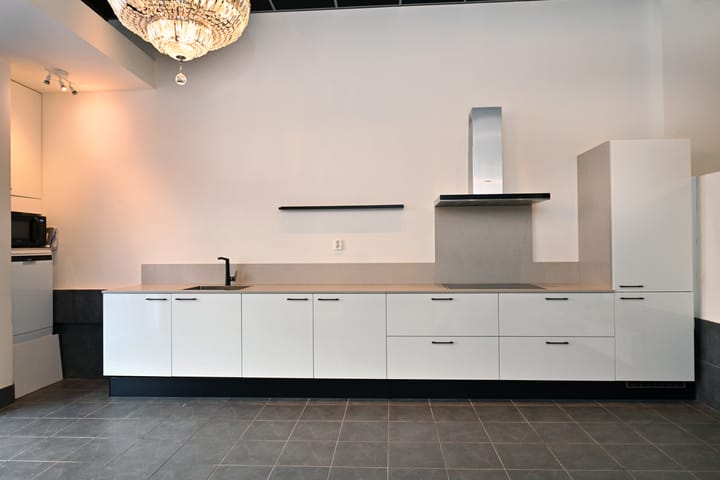 Foto 11 van Van Dedemstraat 107