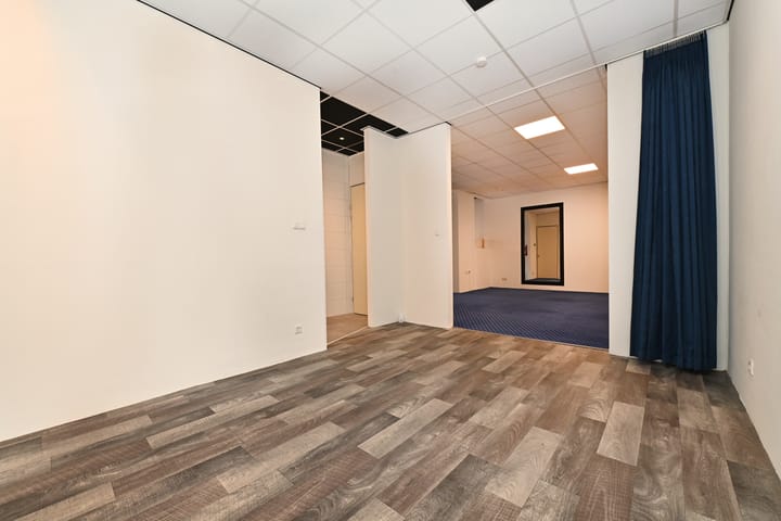 Foto 13 van Van Dedemstraat 107