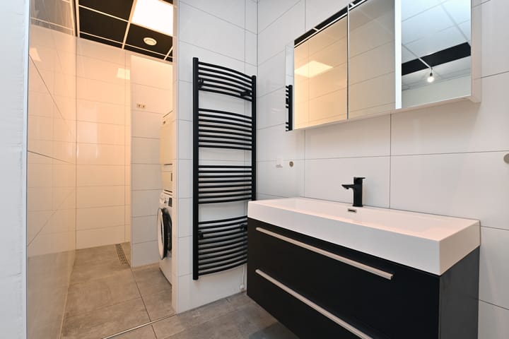 Foto 15 van Van Dedemstraat 107