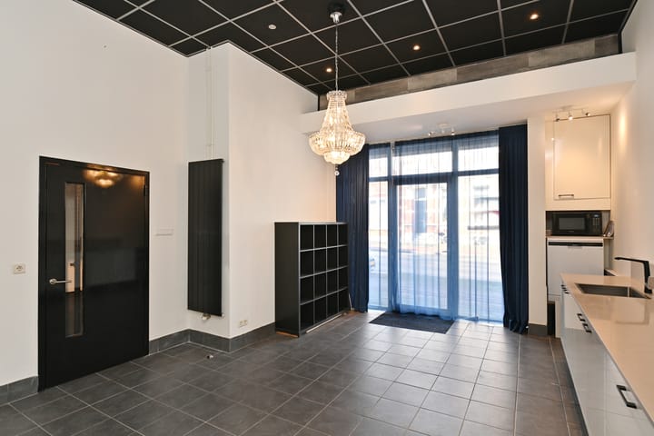 Foto 9 van Van Dedemstraat 107