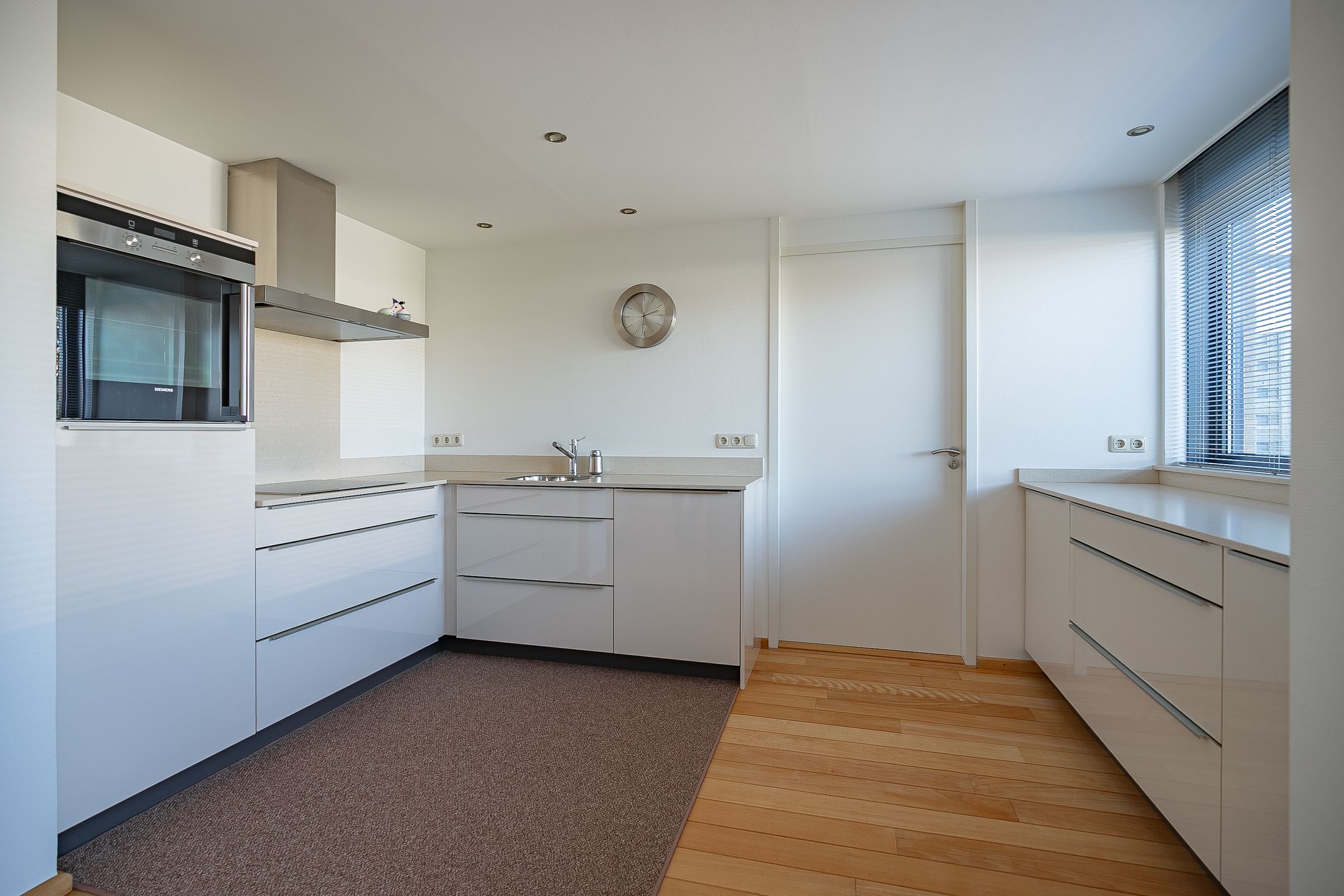 Foto 6 van Laurierveld 15