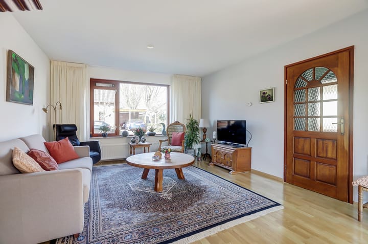 Foto 8 van Spechtstraat 1