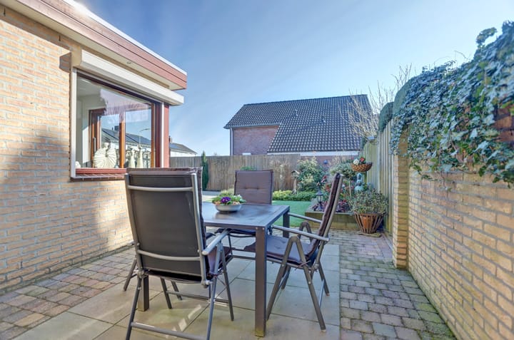 Foto 42 van Spechtstraat 1