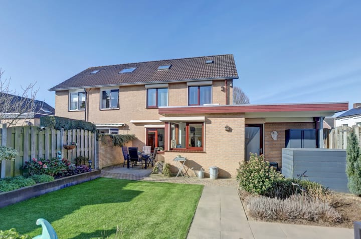 Foto 46 van Spechtstraat 1