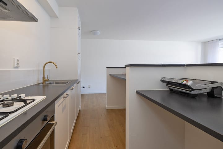 Foto 7 van Wetering 82