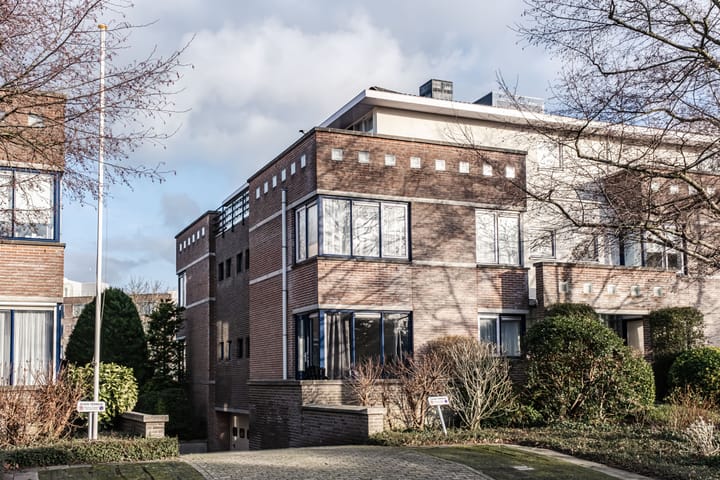 Bekijk foto van Von Brucken Focklaan 6 A
