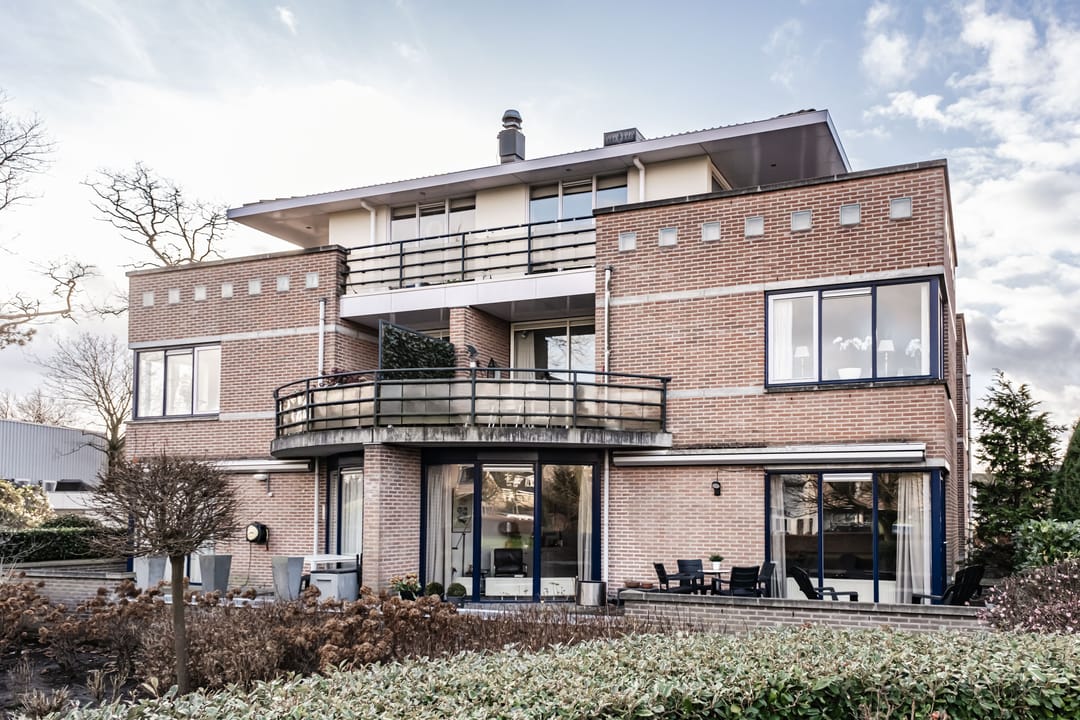 Photo 8 of Von Brucken Focklaan 6-A