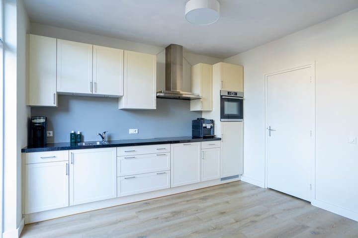 Foto 12 van Korenbloemstraat 14