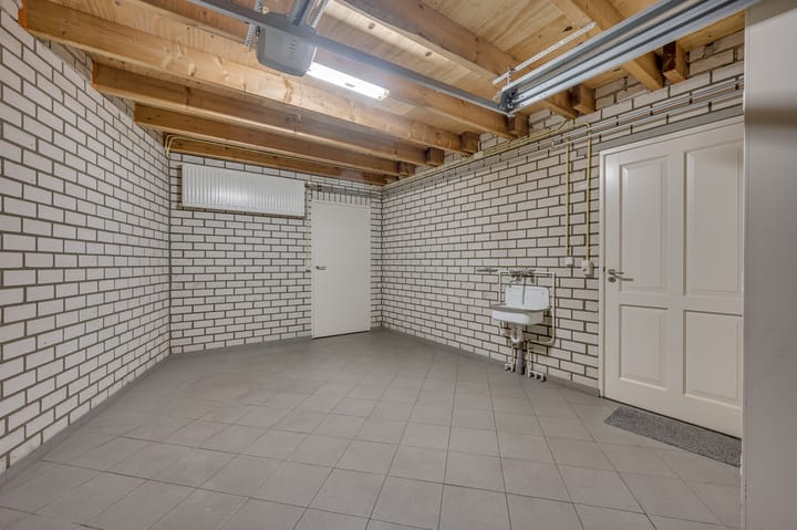 Foto 12 van Roermondseweg 68