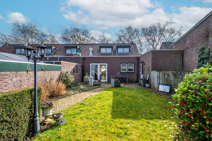 Foto 26 van Roermondseweg 68