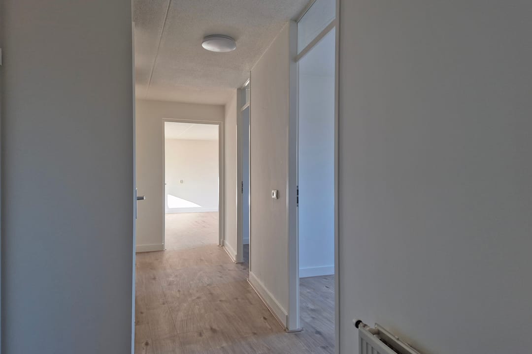 Foto 2 van K R Poststraat 10-301