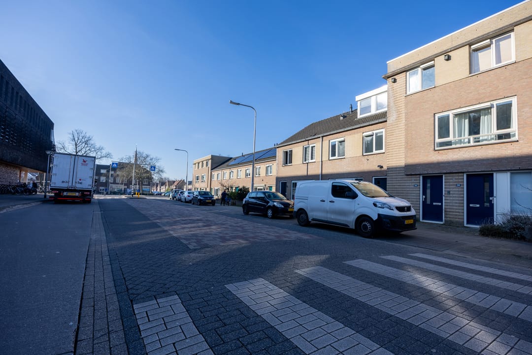 Foto 41 van Willemsweg 210