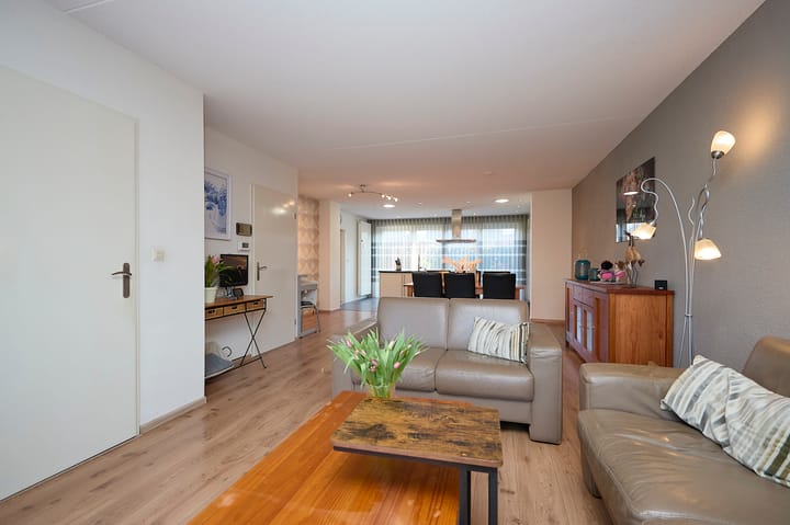 Photo 7 of Hoefbladstraat 15