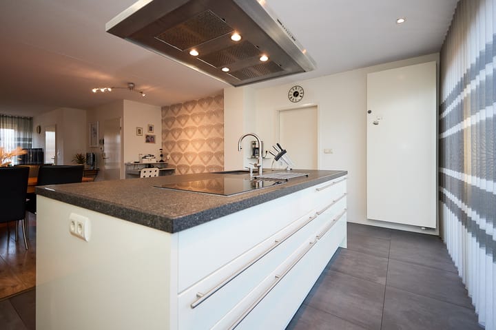 Photo 9 of Hoefbladstraat 15