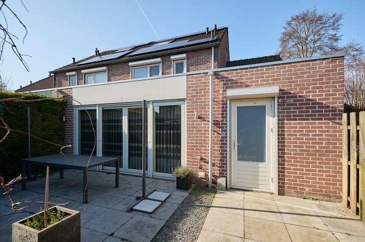 Photo 16 of Hoefbladstraat 15