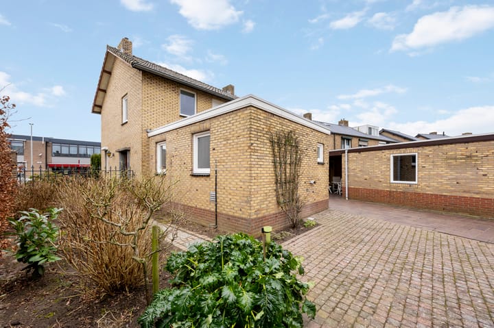 Foto 32 van Suikerdoossingel 52